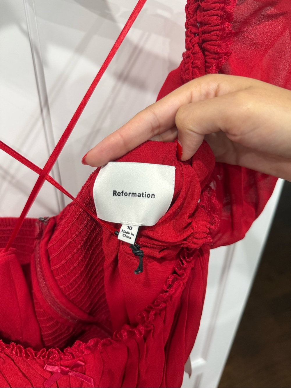 Reformation NWT Size 10 Onedine Mini Dress Color Lipstick $248 MSRP - Picture 6 of 7